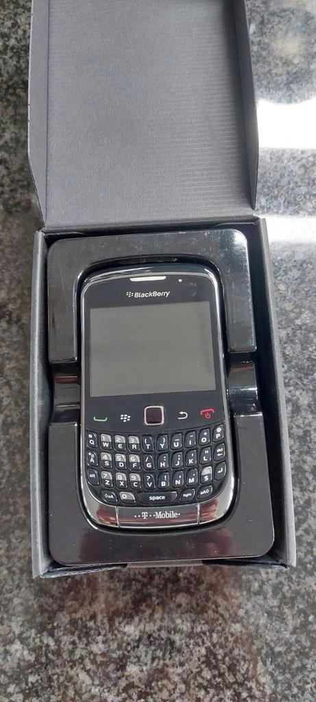 Blackberry 9300 Curve