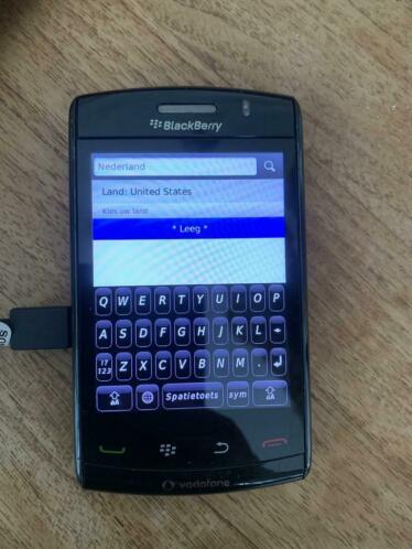 Blackberry 9520 3,2 mp met hoesje, scherm krasvrij