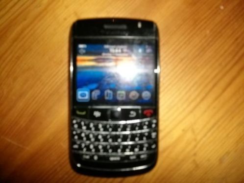 blackberry 9700 smartphone