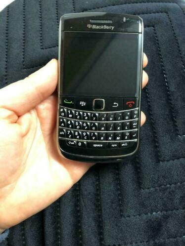 Blackberry 9700 Zwart. Ziet er nog netjes uit.