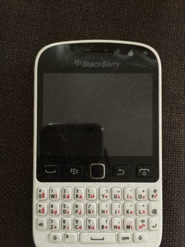BlackBerry 9720 
