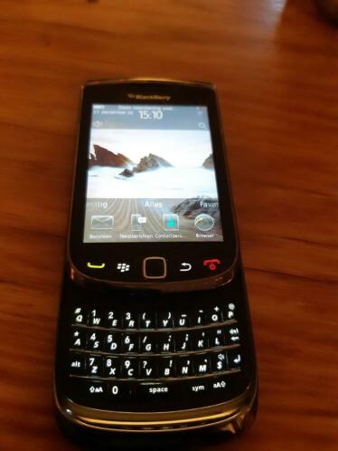 BlackBerry 9890 touch