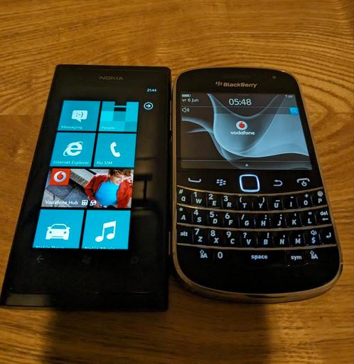 Blackberry 9900 Bold and Nokia Lumia 800