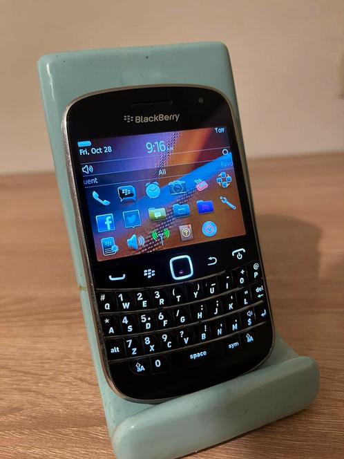 BlackBerry 9900 Bold met Oplader
