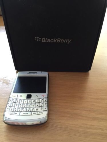 BlackBerry bold 9700