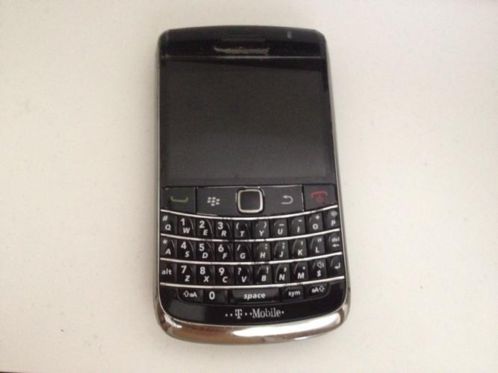 Blackberry Bold 9700 met hoesje
