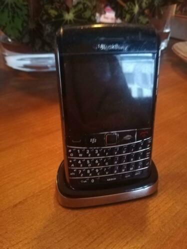 Blackberry bold 9700 met loading dok
