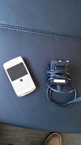 Blackberry bold 9700 wit werkt goed