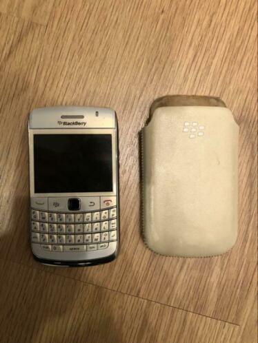 Blackberry Bold 9700 wit, werkt nog uitstekend
