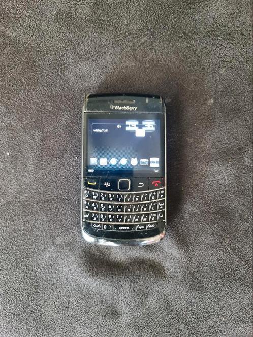 Blackberry bold 9700 zwart werkt nog goed incl. lader