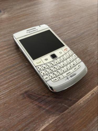 Blackberry bold 9780