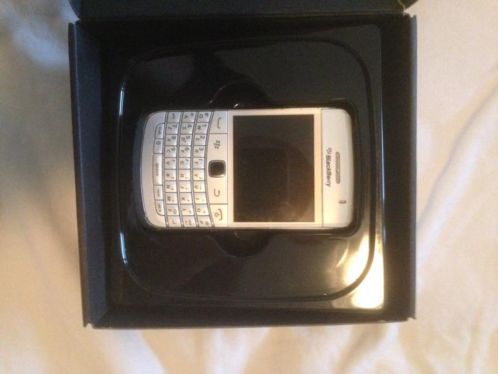 Blackberry bold 9780