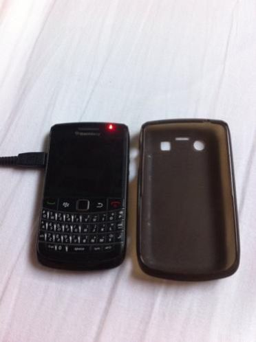 Blackberry Bold 9780 met beschermhoes te koop