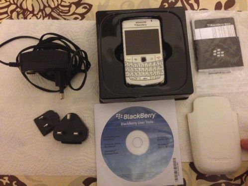 Blackberry Bold 9780 Wit 