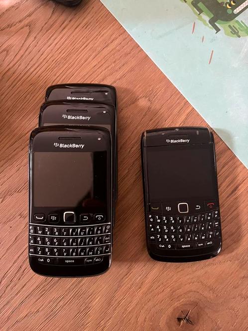 Blackberry bold 9790 (3x) en 9700 (1x)