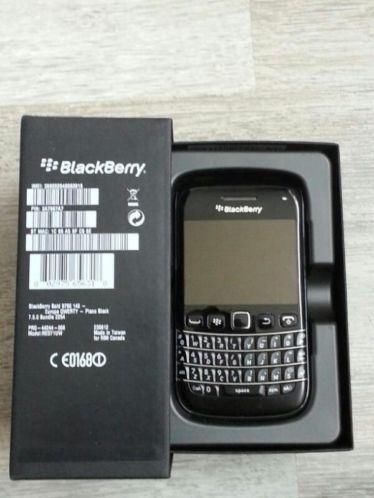 Blackberry bold 9790 met docking station 