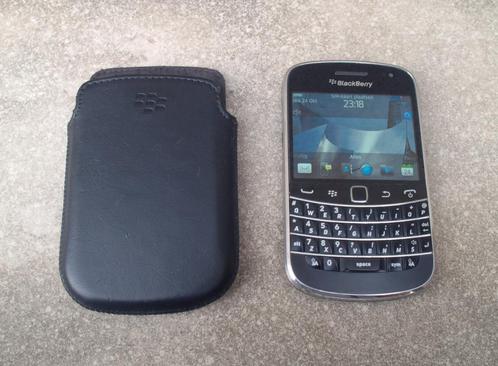 BlackBerry Bold 9900