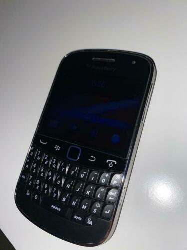 Blackberry bold 9900 