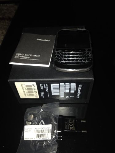 Blackberry Bold 9900 Charcoal Black