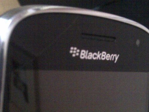 Blackberry bold 9900 met klein scheurtje
