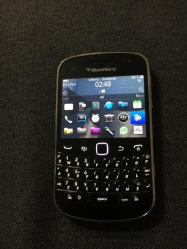 Blackberry bold 9900 met lader 