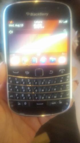 Blackberry bold 9900 touch