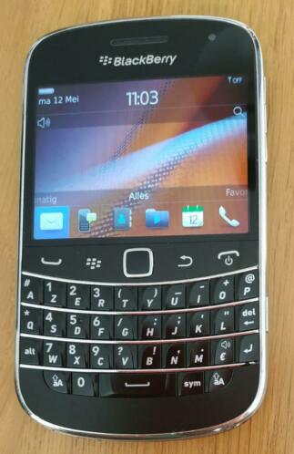 Blackberry Bold 9900, zo goed als nieuw.