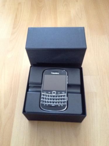 Blackberry bold 9900 zo goed als nieuw
