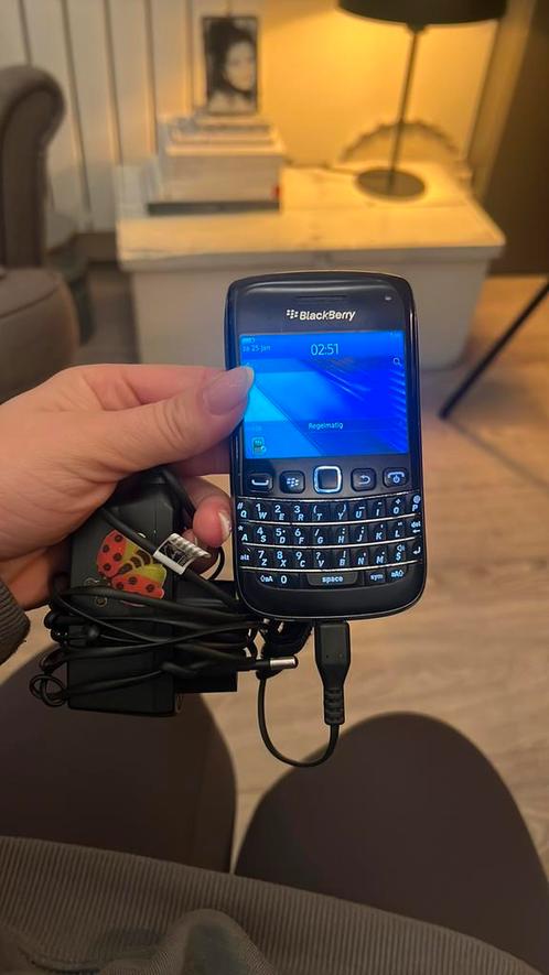 Blackberry Bold met lader