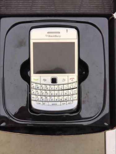 BlackBerry Bols 9780 wit