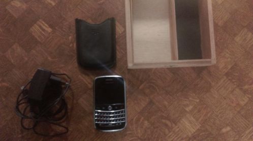 Blackberry Bolt 9000 (Lader  Hoesje ) 