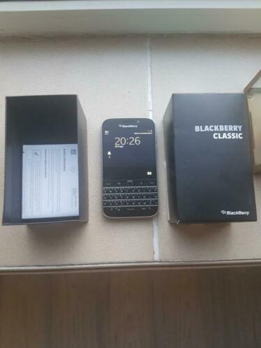 BlackBerry Classic met touchscreen te koop