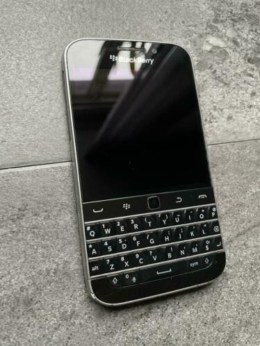 Blackberry classic met whatsapp