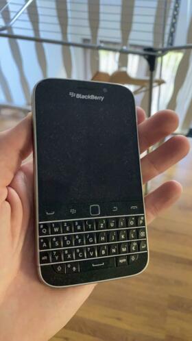 Blackberry classic qwertz