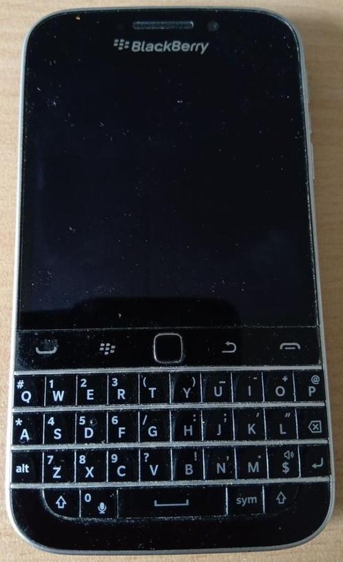 BlackBerry Classic SQC100-1. Met accessoires OS 10.3.3.2137