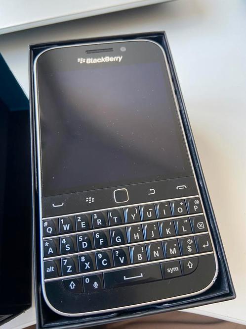 BlackBerry classic sqc100 defect