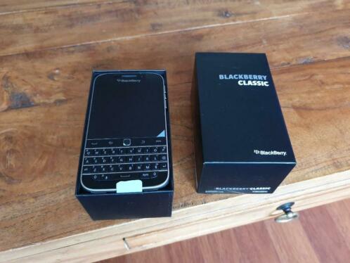 Blackberry classic telefoon. (nog nieuw, maar gaat niet aan)