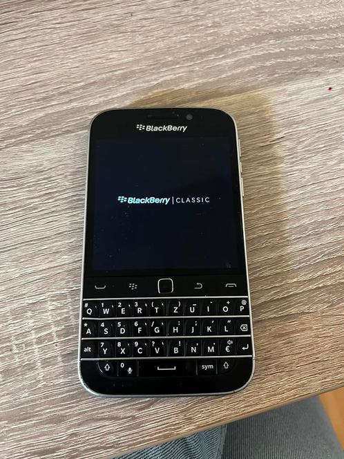 BlackBerry classic touchscreen met whatsapp