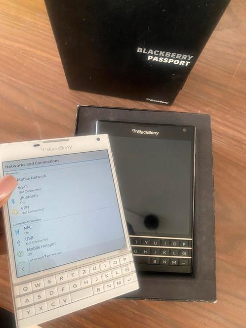 Blackberry Classic zwart en wit