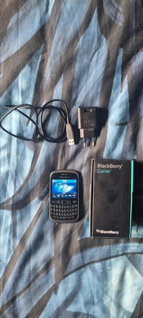 Blackberry Curve 9320