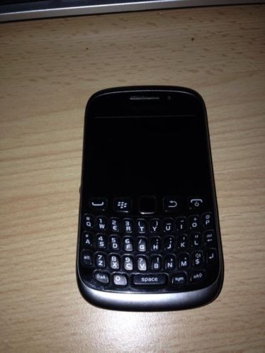  BlackBerry Curve 9320 - Zwart