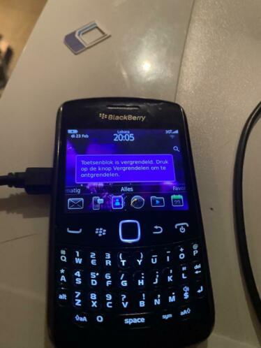 Blackberry curve amp 2x oudjes