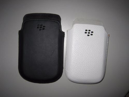 Blackberry hoesje zwart of wit. 