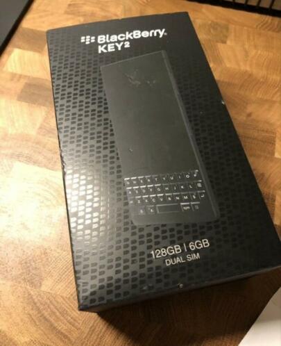 Blackberry key2 128gb Dual sim