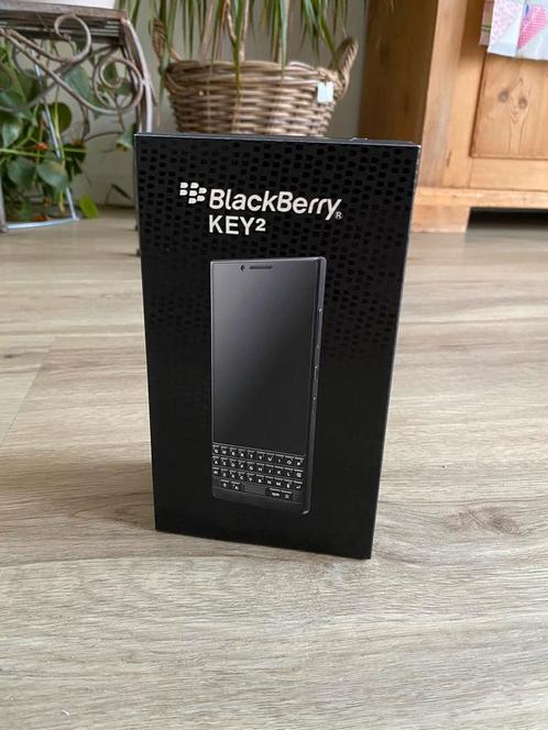 BlackBerry Key2 64GB 4G EU-model  Nieuw  hoes