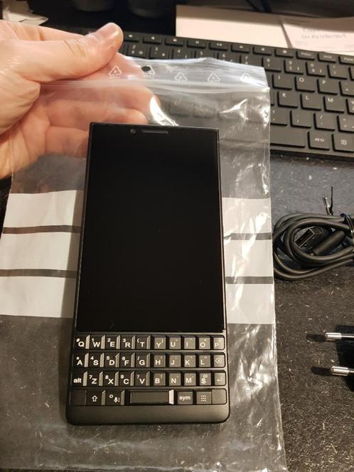Blackberry Key2 64GB BLACK