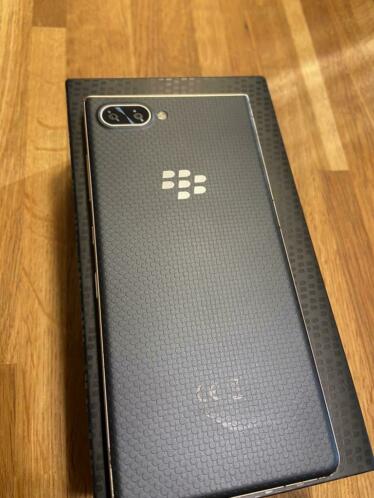 BlackBerry Key2 LE 32GB GoudChampagne Kleur