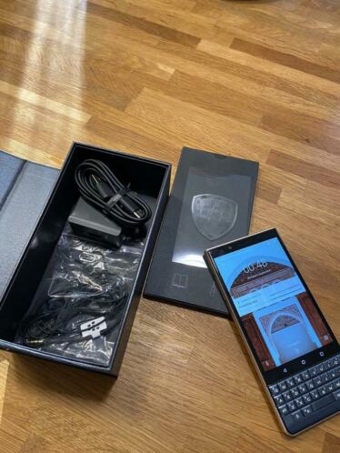 BlackBerry Key2 LE 32GB GoudChampagne Kleur