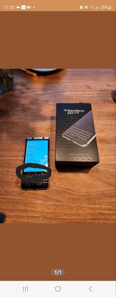 Blackberry keyone  doos