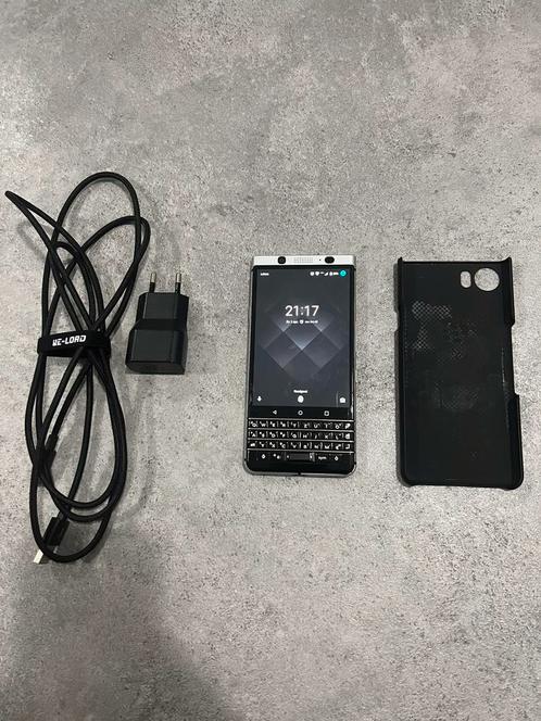 Blackberry Keyone Silver Edition